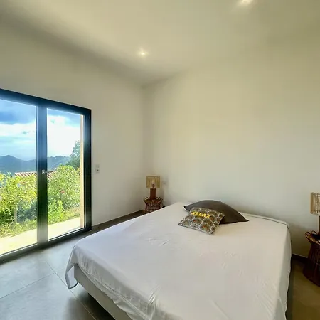 2 Mitoyennes Monticello