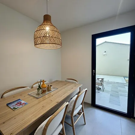 2 Mitoyennes * Monticello